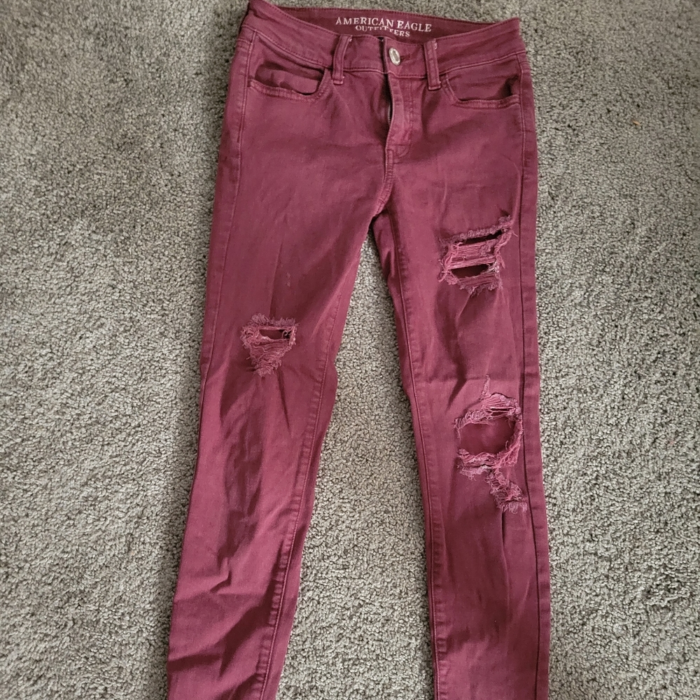 Maroon American Eagle Skinny jeans